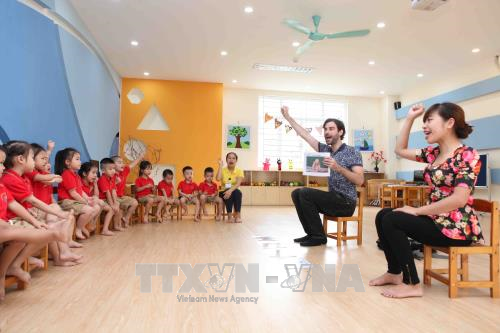 Rà soát lại sau 3 năm thí điểm chương trình làm quen tiếng Anh cho trẻ mầm non ảnh 1